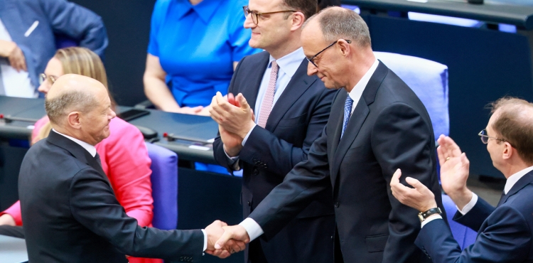 Almanya’da Friedrich Merz, meclisteki ikinci tur oylamada ülkenin yeni başbakanı seçildi?v=1