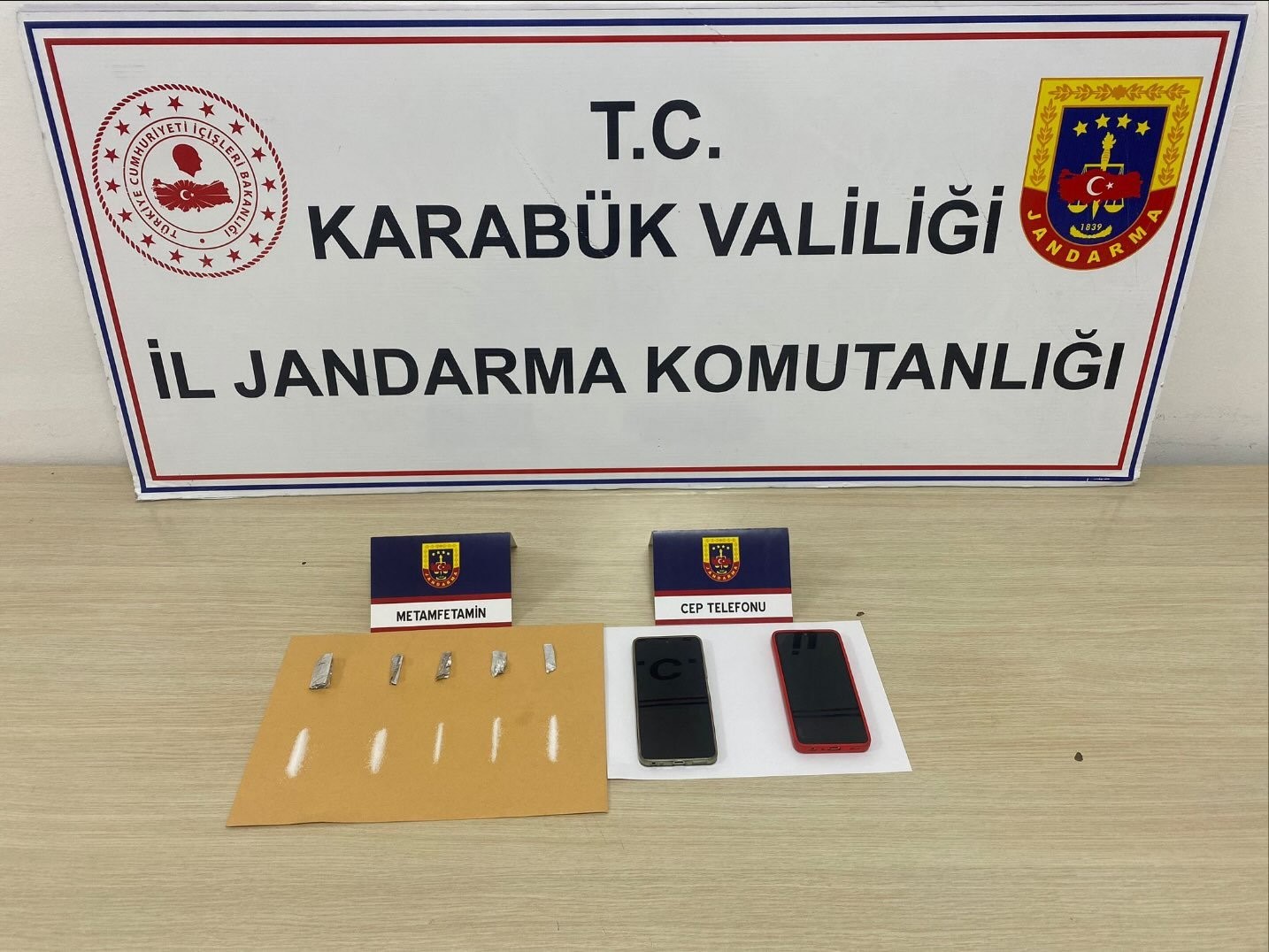 Jandarma’dan uyuşturucu operasyonu
