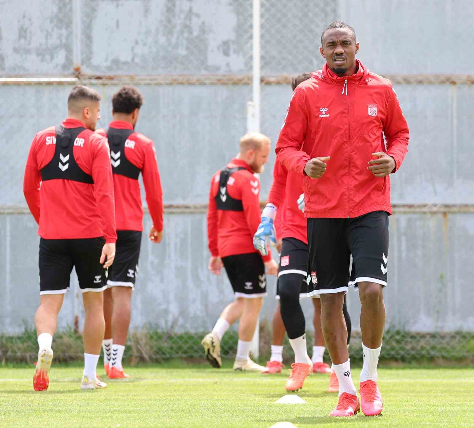 Sivasspor’da Samsunspor maçı hazırlıkları başladı
