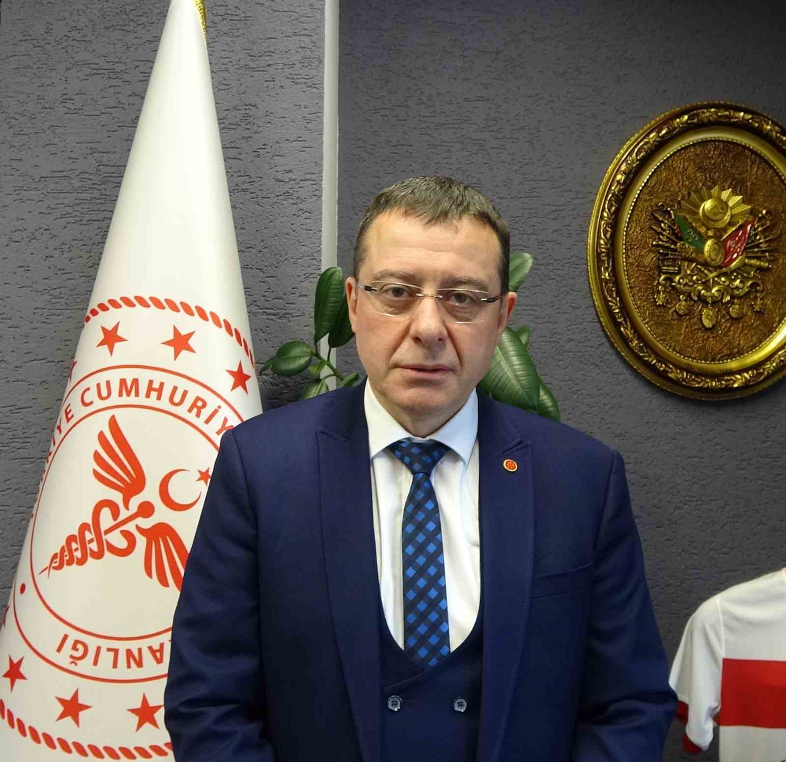  Hastanelerde yaşanan yığılmalarla ilgili önce aile hekimine gidin  uyarısı
