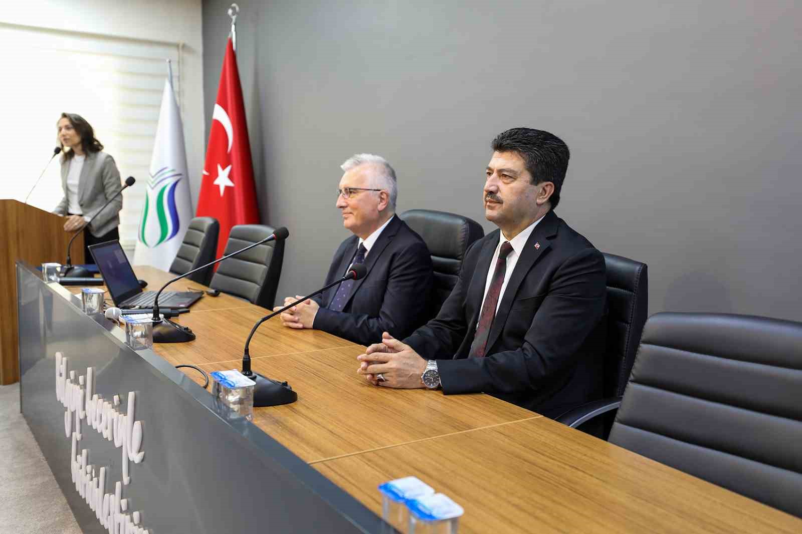 SUBÜ YÖKAK kurumsal akreditasyon belgesini aldı
?v=1