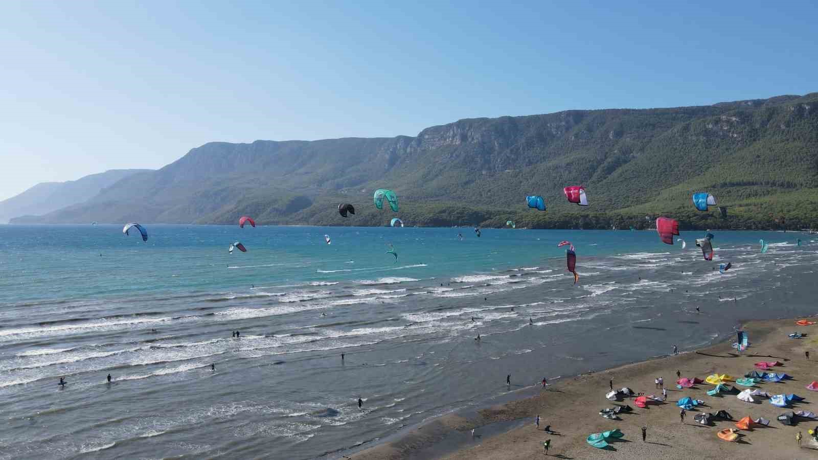 Muğla Akyaka’da 19 Mayıs coşkusu kite sörf şenliği ile kutlanacak
?v=1