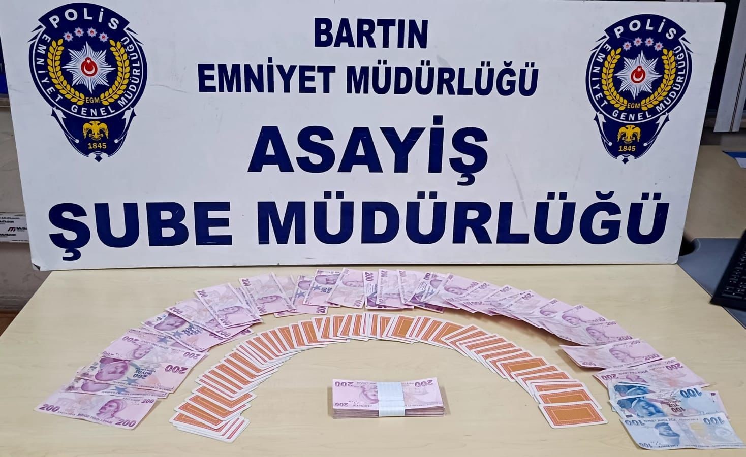 Bartın’da kumar baskını
?v=1