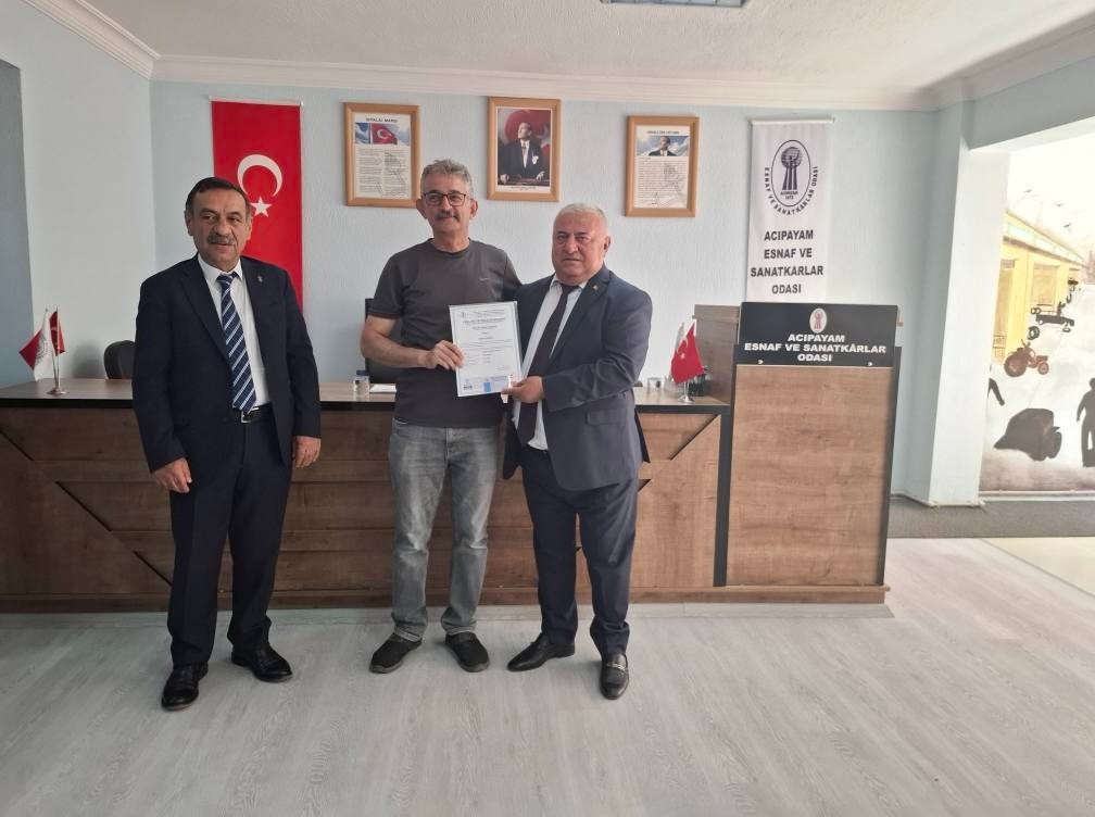 DESOB Başkanı Erbeği’den yeterlilik belgesi uyarısı
?v=1