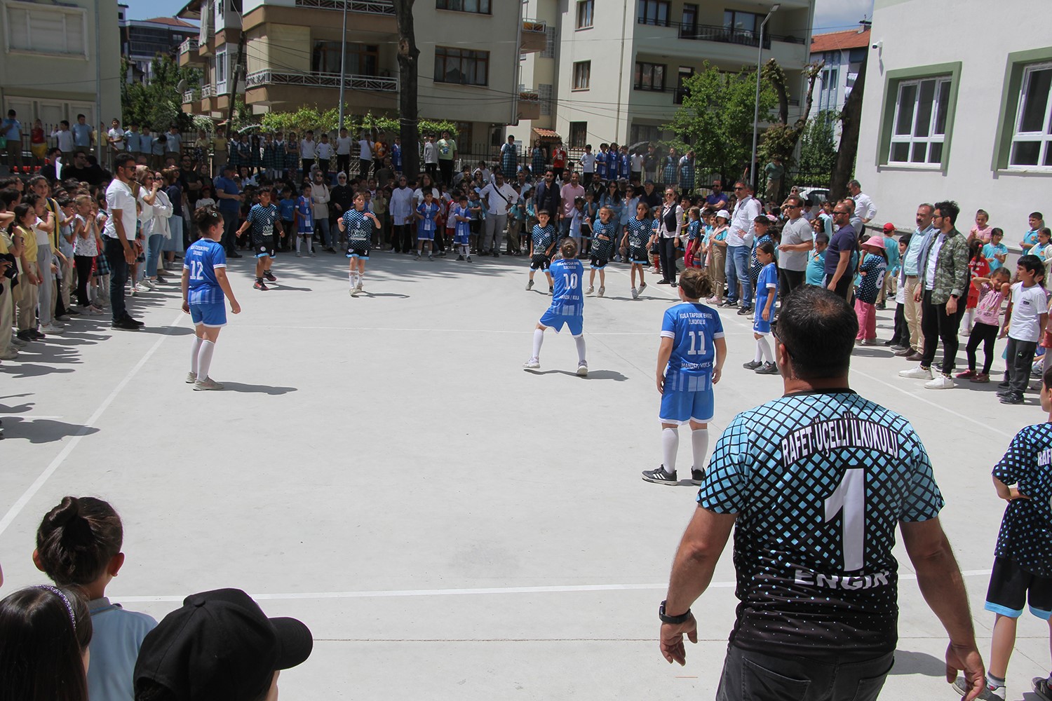 Geleneksel Çocuk Oyunları renkli görüntülerle tamamlandı
?v=1