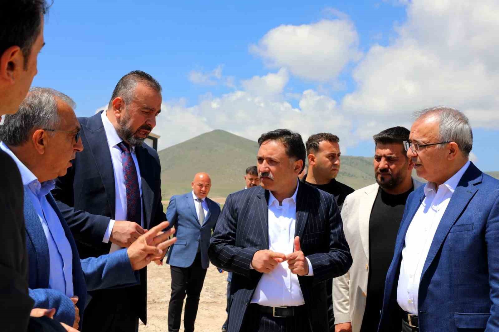 Vali Çiçek:  İncesu OSB İltisak Hattı ekonomimize can suyu olacak 
?v=1