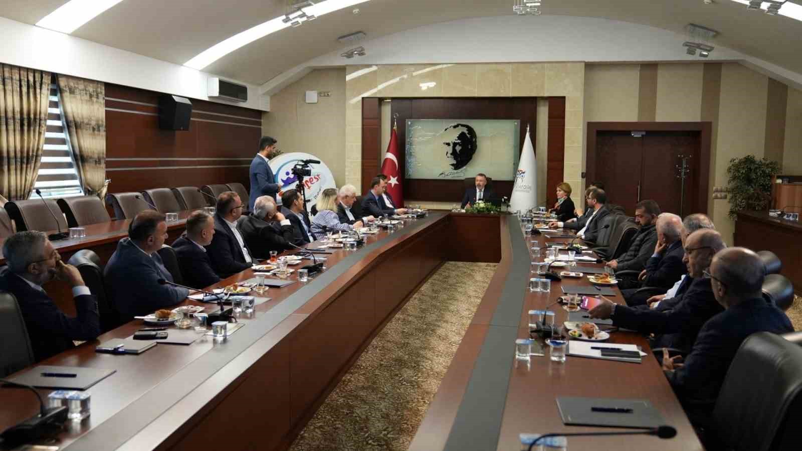 Karabük Üniversitesi şehirle iş birliğini güçlendiriyor
?v=1