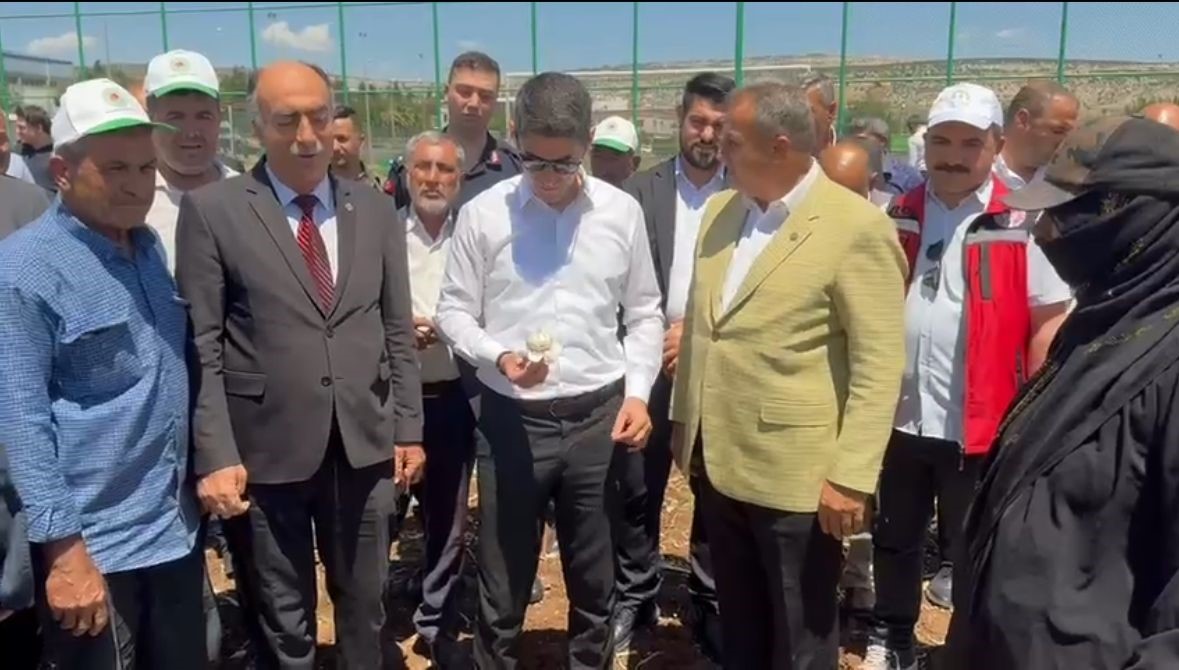Yavuzeli’nde 14 Mayıs Dünya Çiftçiler Günü coşkuyla kutlandı
?v=1