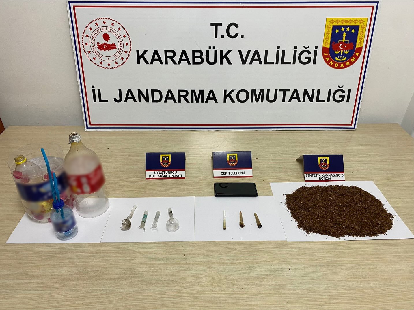 Uyuşturucu operasyonunda 2 kişi yakalandı
?v=1