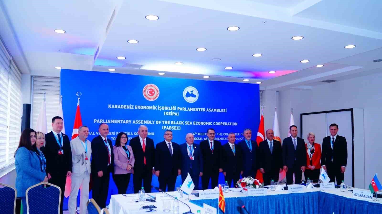 KEİPA Sosyal ve Beşerî Politika Komisyonu’nun 64. Toplantısı Sinop’ta başladı
?v=1