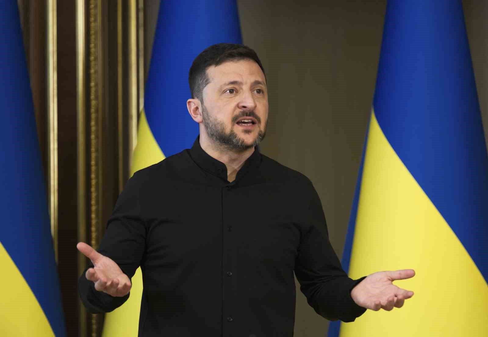 Zelenskiy:  Rusya ile savaşı sona erdirmek için her türlü formatta müzakereye hazır 
?v=1
