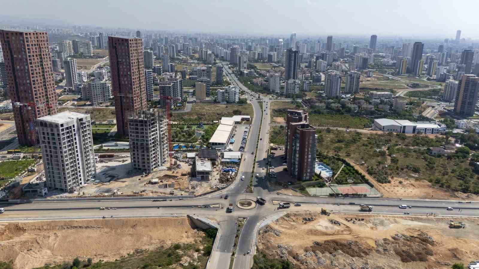 Mersin’de trafiği rahatlatacak yol çalışmaları sürüyor
?v=1