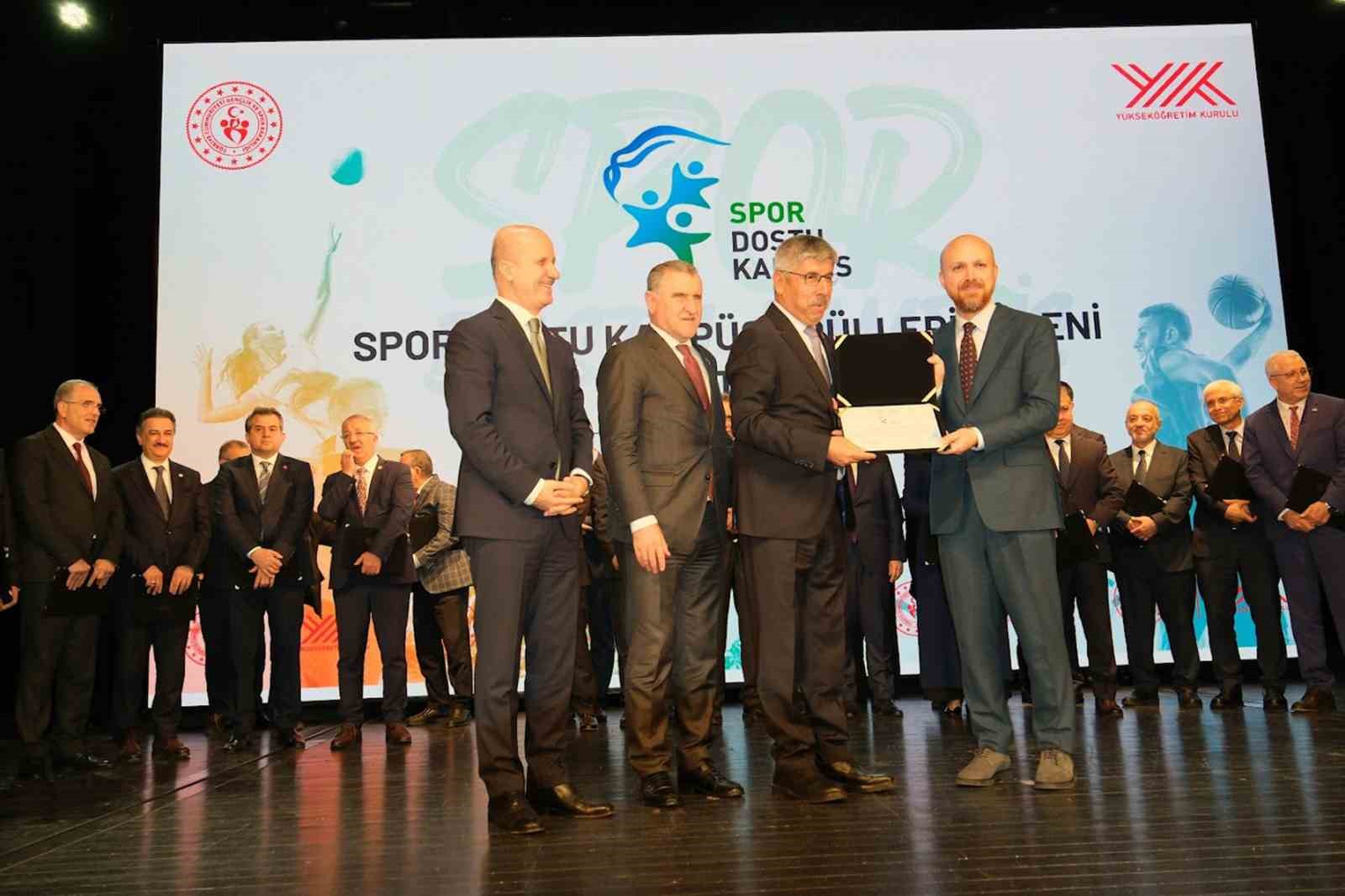 Muğla Sıtkı Koçman Üniversitesi’ne  Spor Dostu Kampüs  ödülü
?v=1