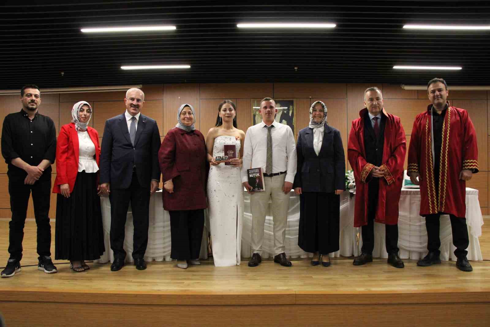 Bakan Yardımcısı Yenigün, evlilik için devlet desteği alan çiftin nikah şahitliği yaptı
?v=1