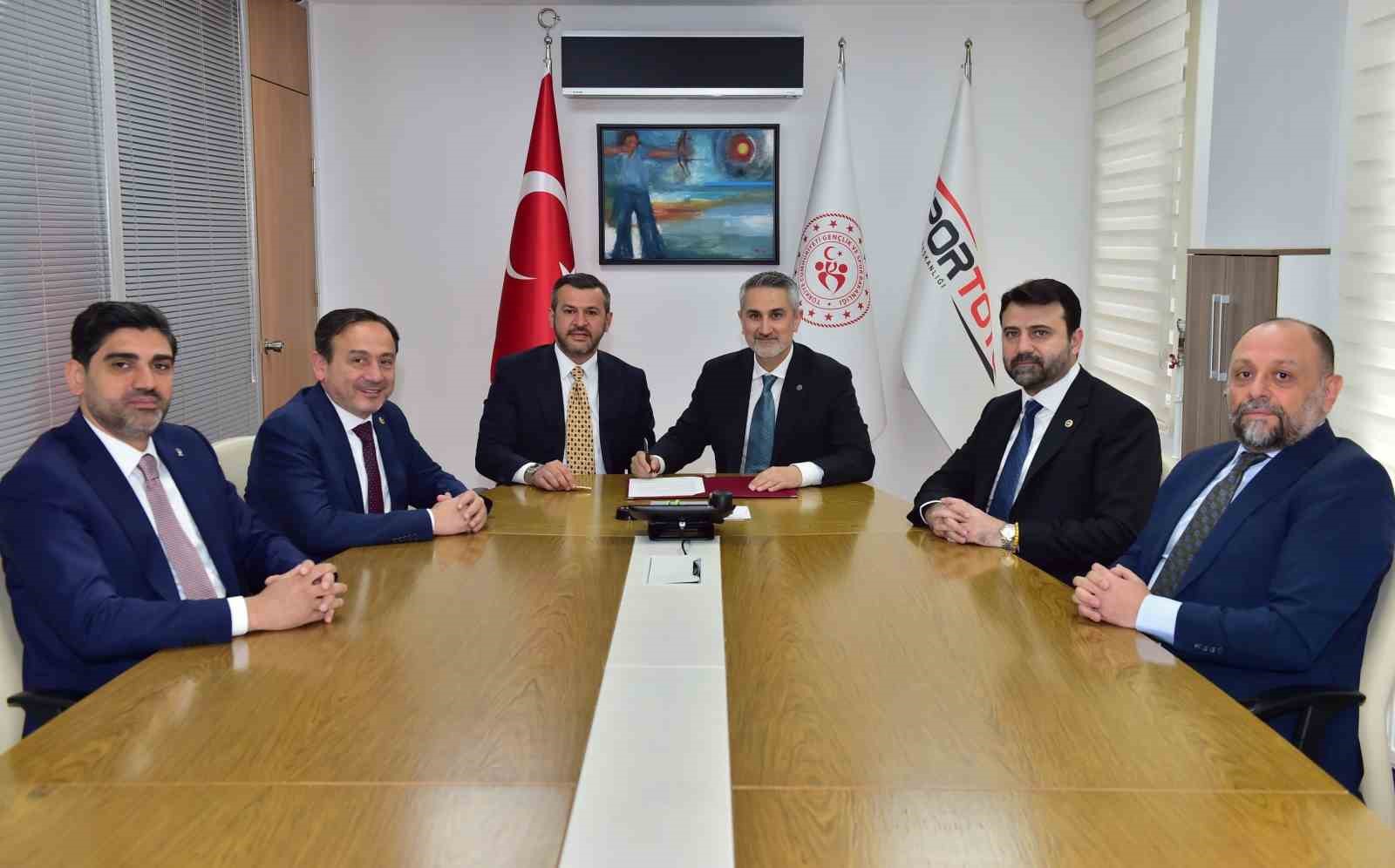 Karabük’ün 28 mahallede spor alanları yenileniyor
?v=1