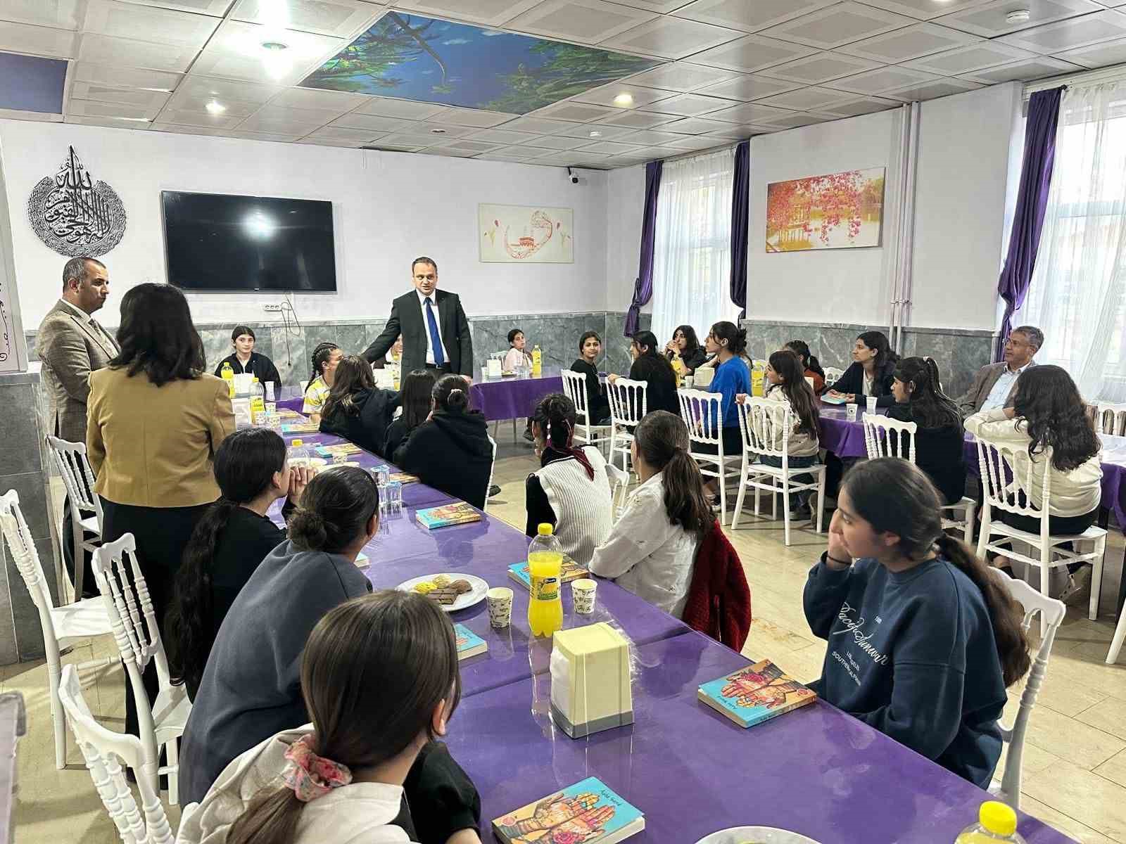 Kaymakam Koşansu’dan pansiyonda kalan öğrencilere ziyaret
?v=1