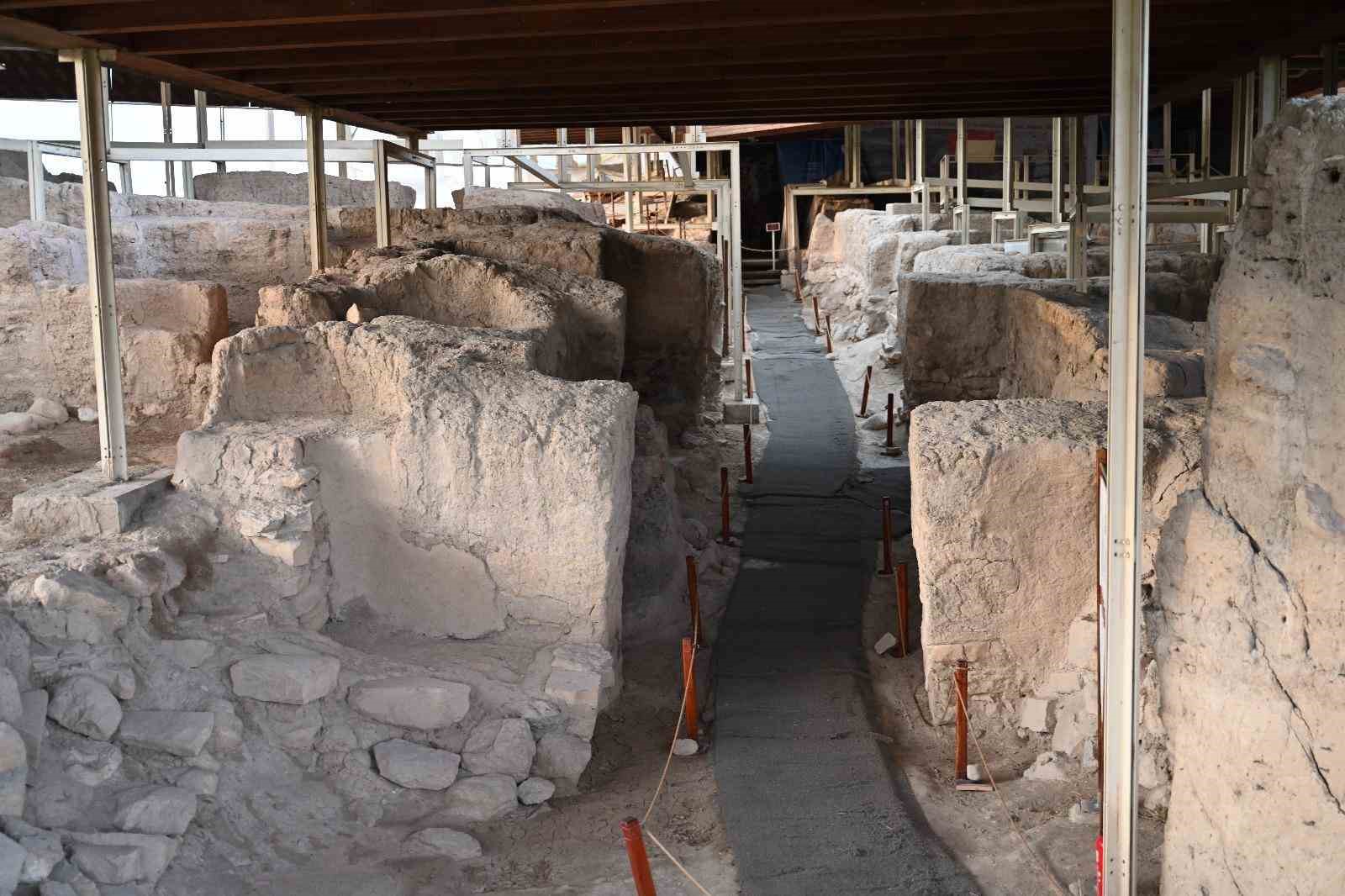 Arslantepe Höyüğü’nde tanıtım merkezi mayıs sonunda açılıyor
?v=1