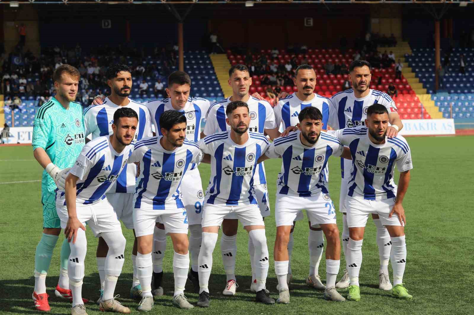 Fosfatspor, play-off turu yarı final ilk maçında 1-0 mağlup oldu
?v=1