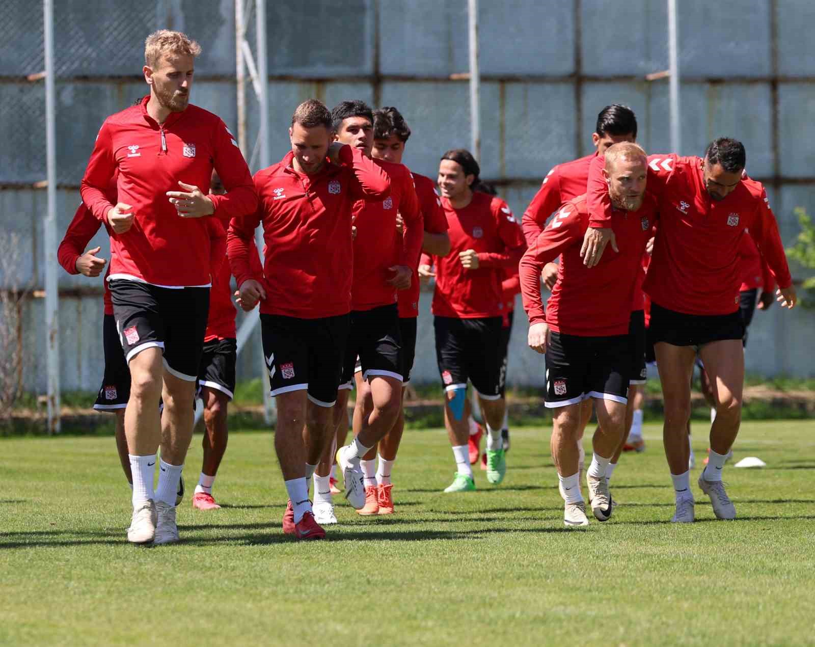 Sivasspor’da Samsunspor maçı hazırlıkları devam ediyor
?v=1