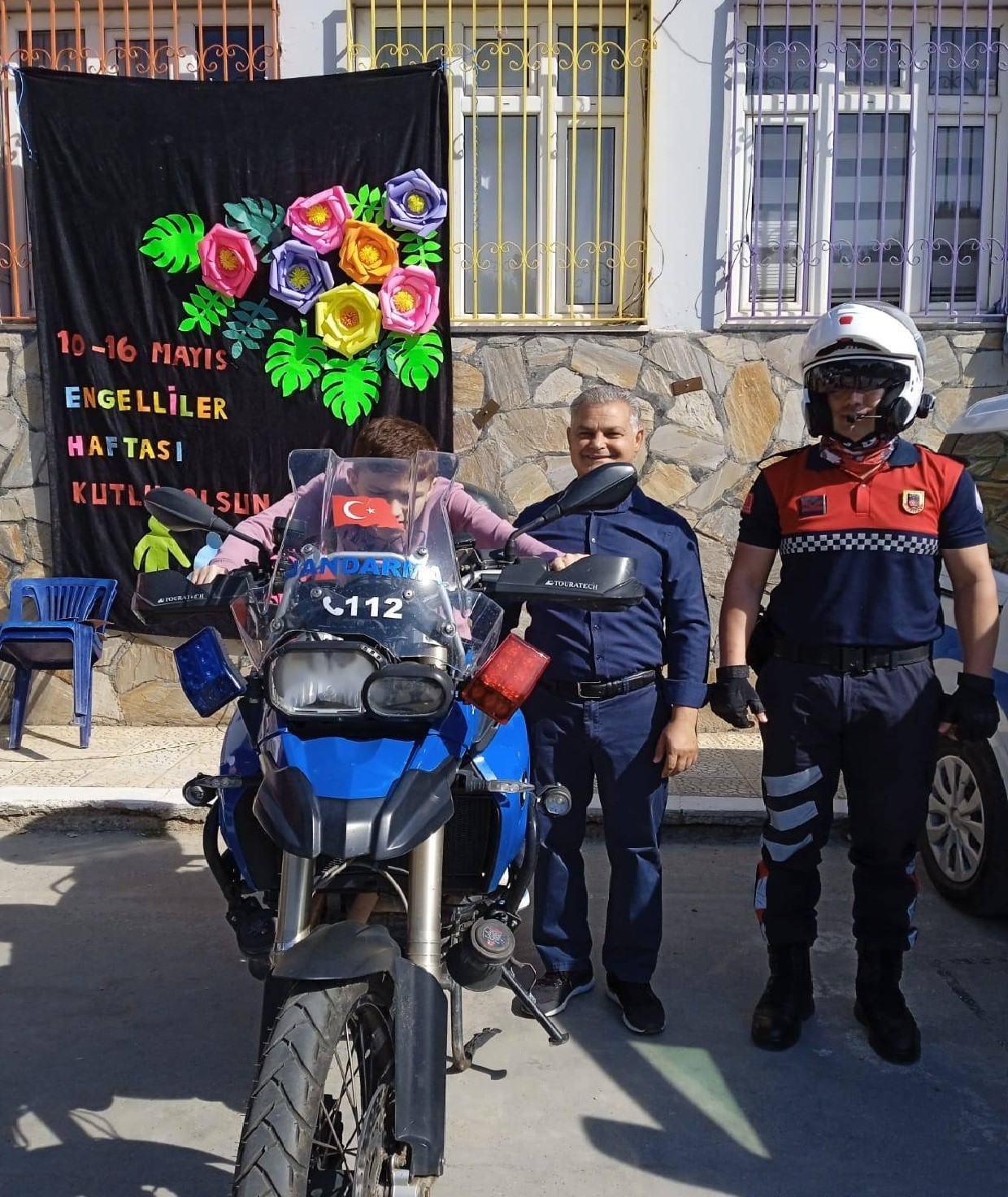 Sultanhisar’da ilkokul öğrencilerine jandarma tanıtıldı
?v=1