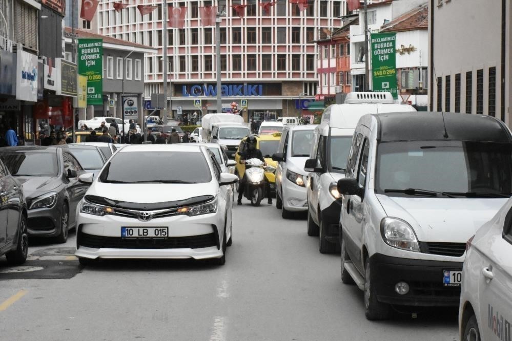 Balıkesir’de trafiğe kayıtlı araç sayısı 655 bin 884’e yükseldi
