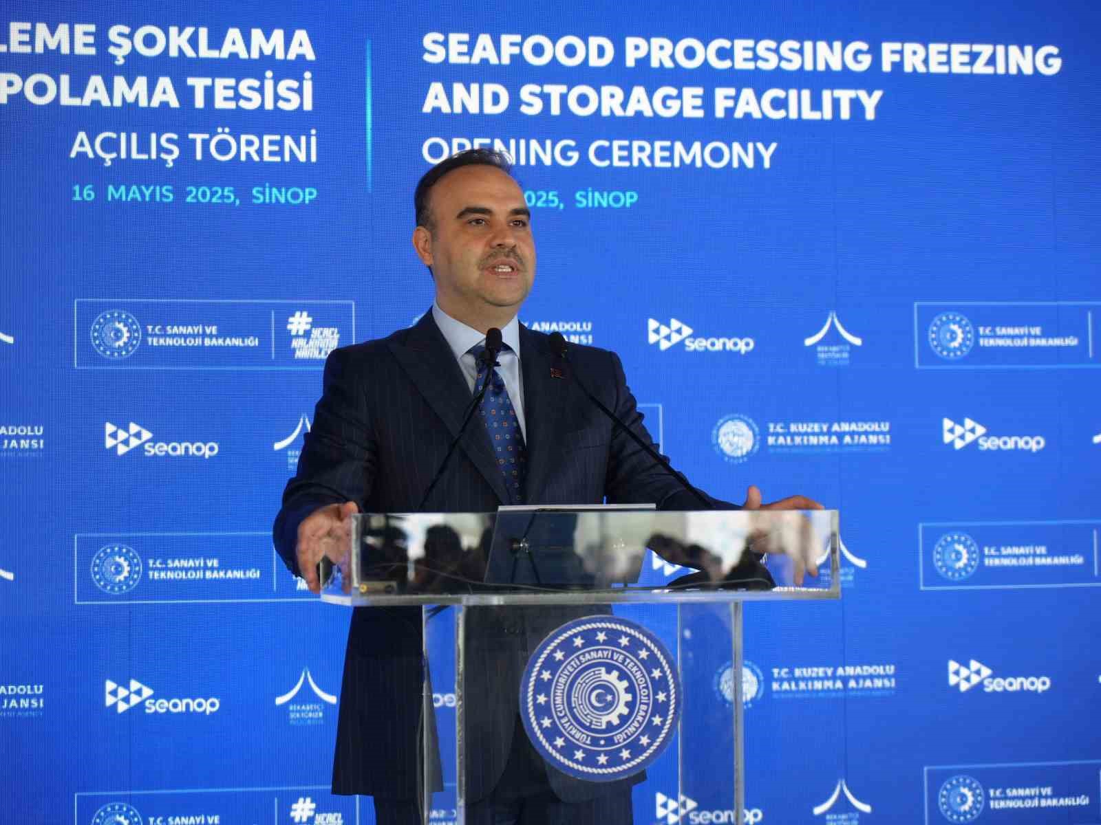 Bakan Kacır:  Su ürünleri sektörü, üretimden ihracata başarı hikayesi yazıyor 
?v=1