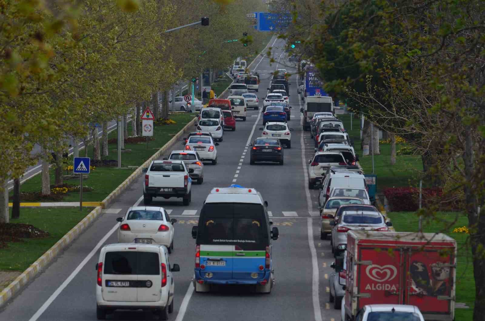 Tekirdağ’da trafiğe kayıtlı araç sayısı 363 bini geçti
?v=1