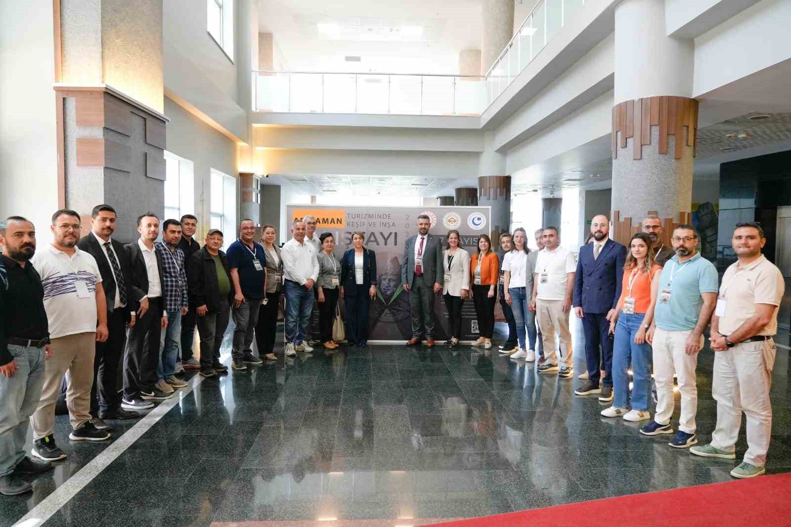  Adıyaman turizminde keşif ve inşa çalıştayı  kapanış programıyla sona erdi
?v=1