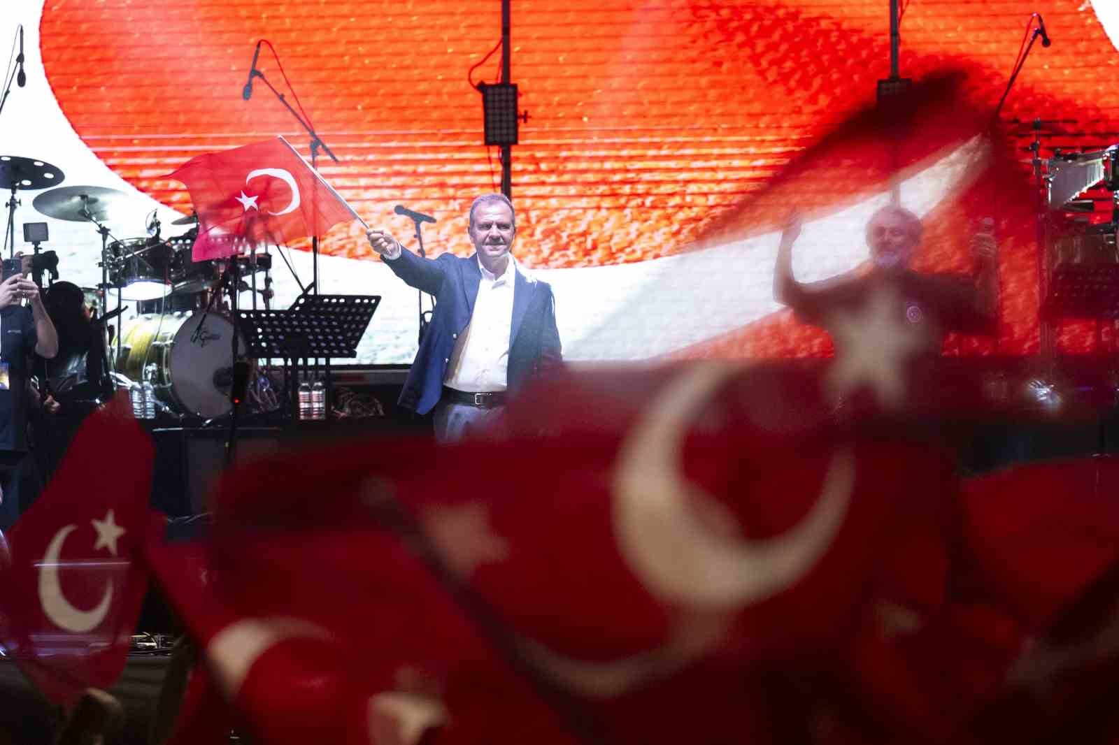 Mersin’de 19 Mayıs konseri
?v=1