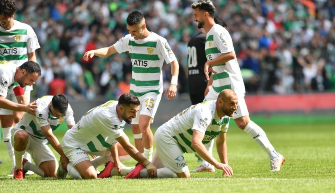 Bursaspor’dan tarihe geçen gol sezonu
?v=1