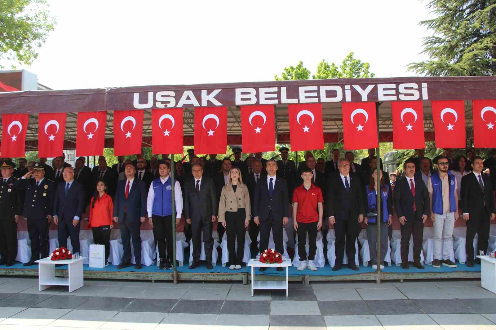 Uşak’ta 19 Mayıs Atatürk’ü Anma, Gençlik ve Spor Bayramı coşkuyla kutlandı
?v=1