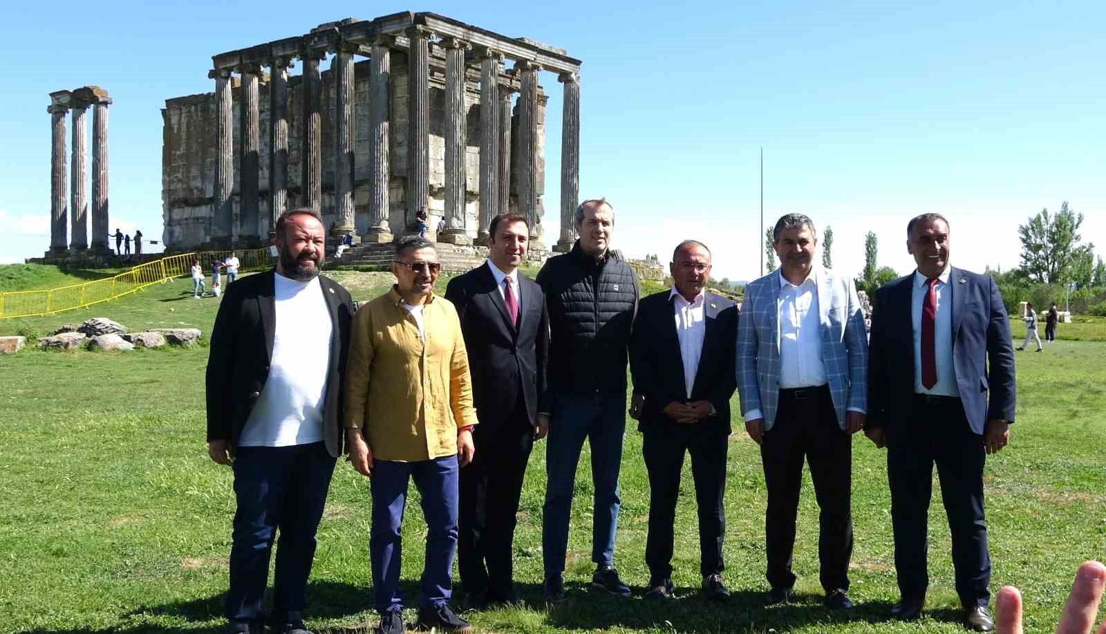 Aizanoi Antik Kenti’nde ziyaretçi sayısı her yıl artıyor
?v=1