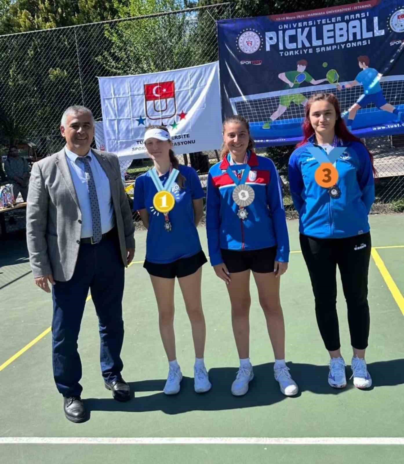 MSKÜ Pickleball takımından gururlandıran başarı
?v=1