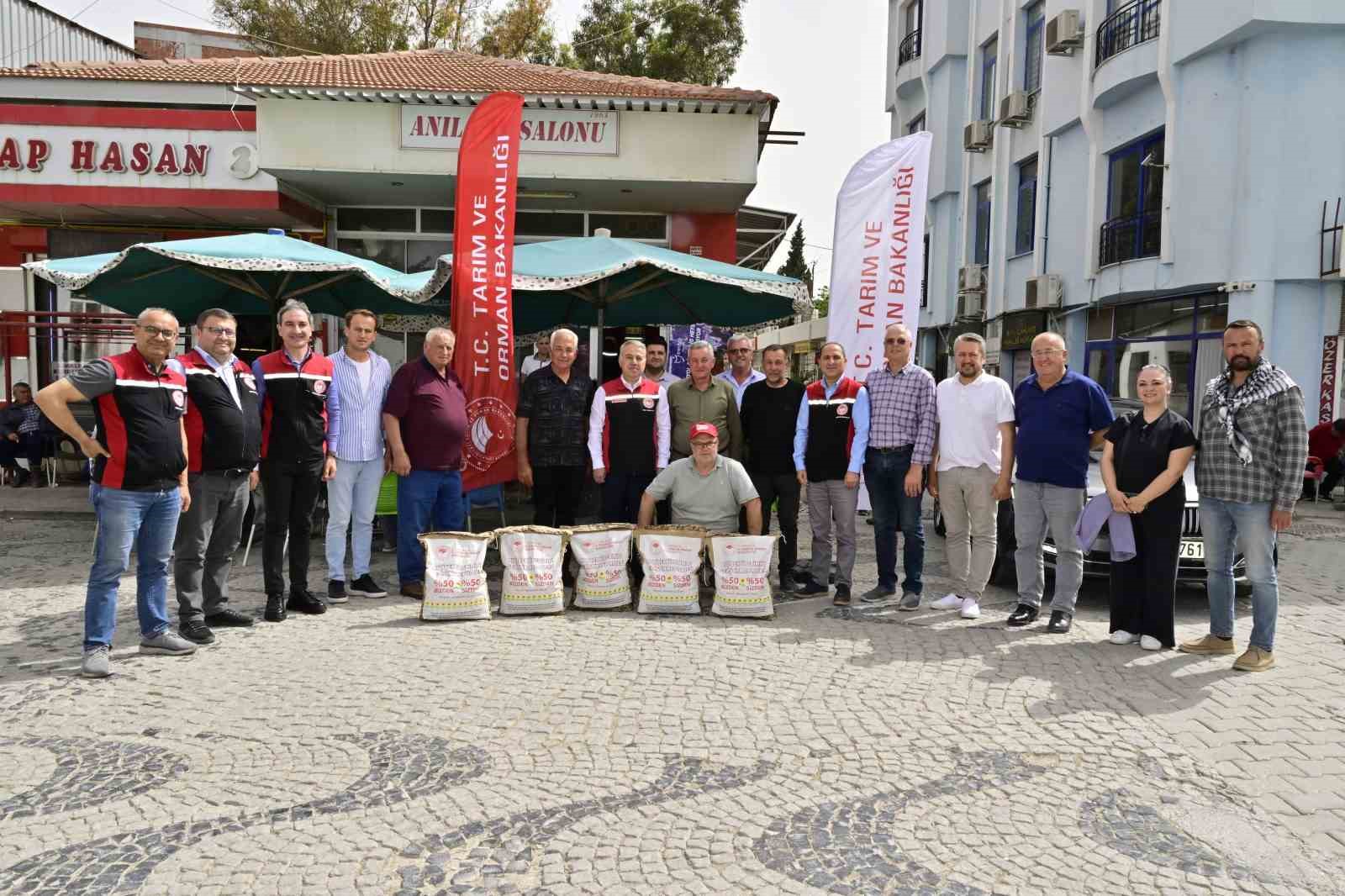 Ayçiçeği üreticilerine yerli tohum desteği
?v=1