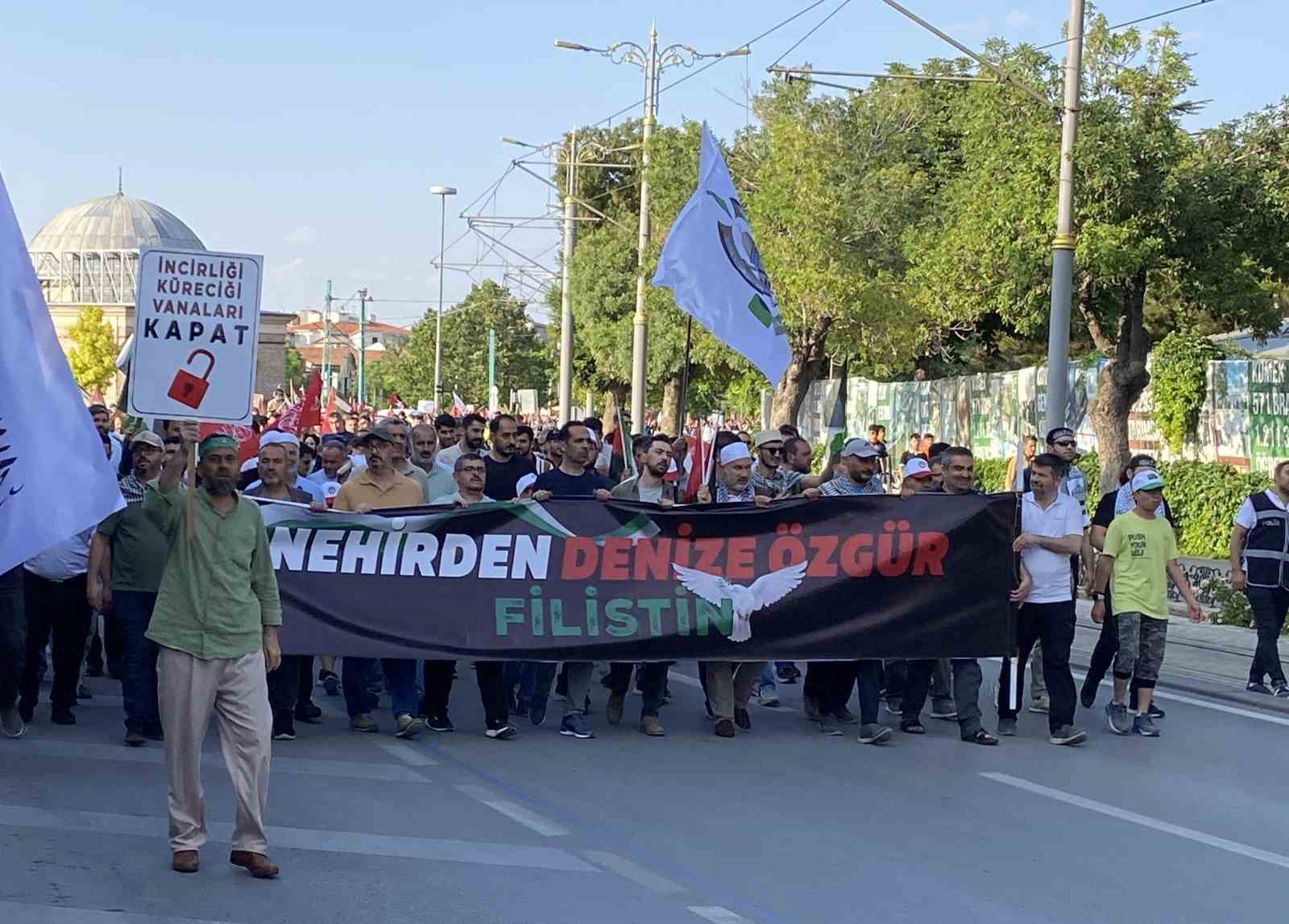 Konya’da  Gazze İçin Küresel Vicdan Yürüyüşü 
