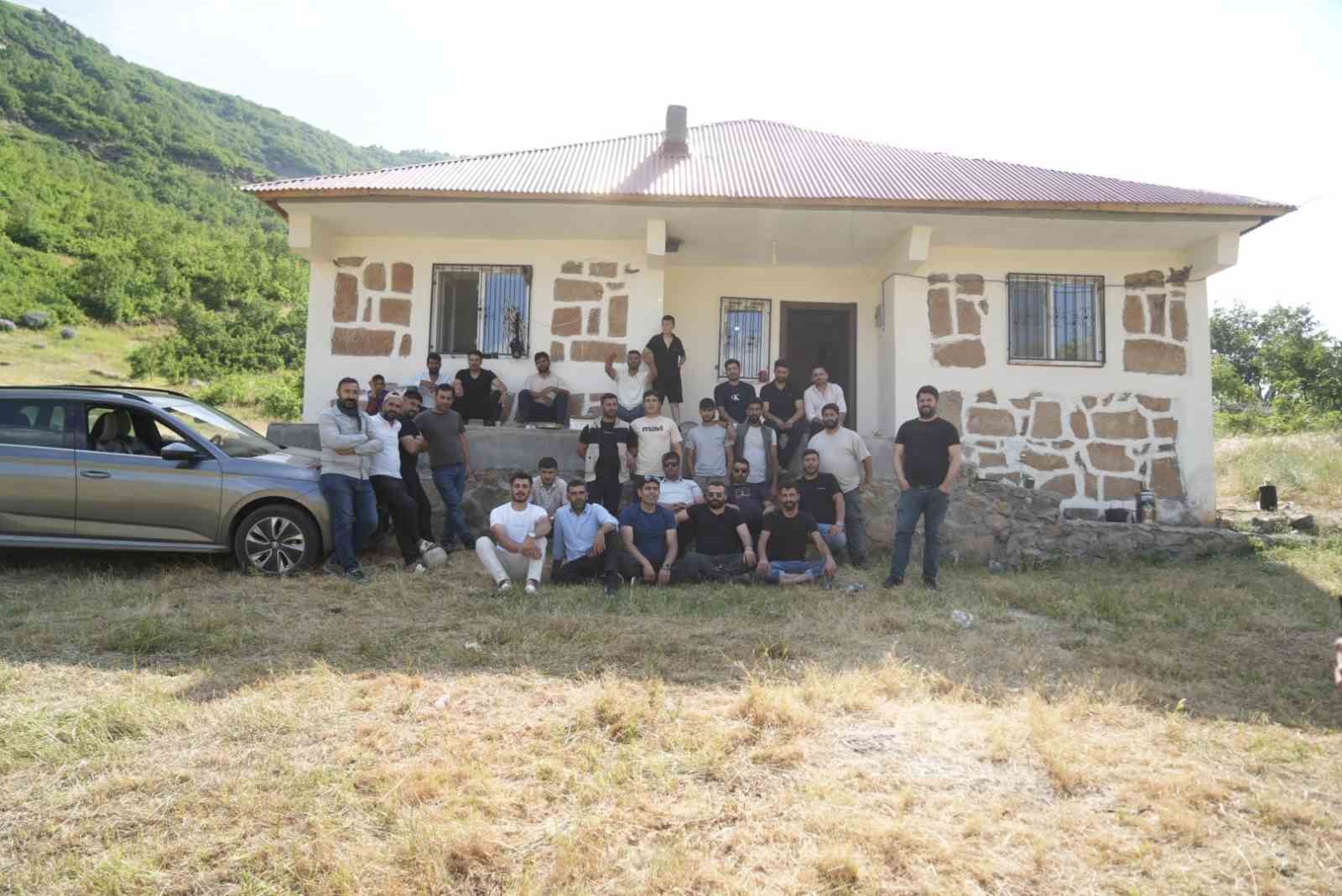 Karabeyli gençler geleneksel piknikte buluştu
?v=1