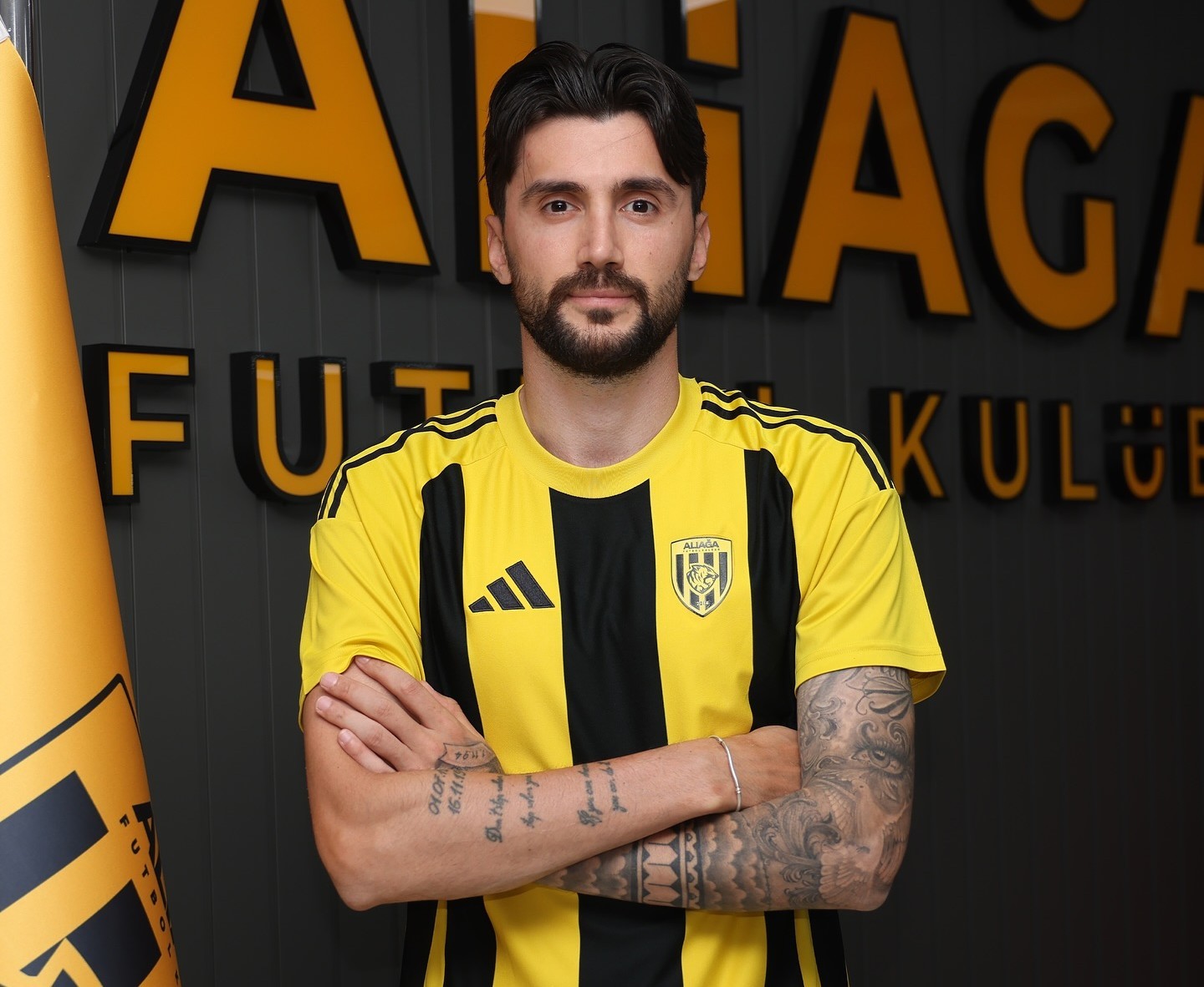 Aliağa FK’dan savunmaya takviye
?v=1