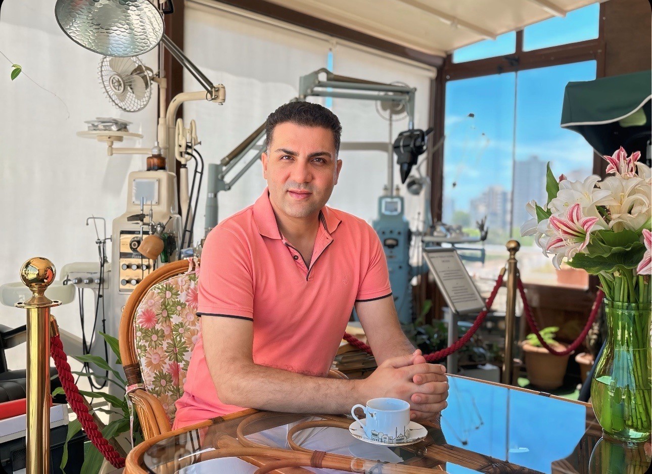 Prof. Dr. Özkan:  Çocuklarınızın dişleri neden çıkmıyor? İşte bu hormon eksikliğinden 
?v=1