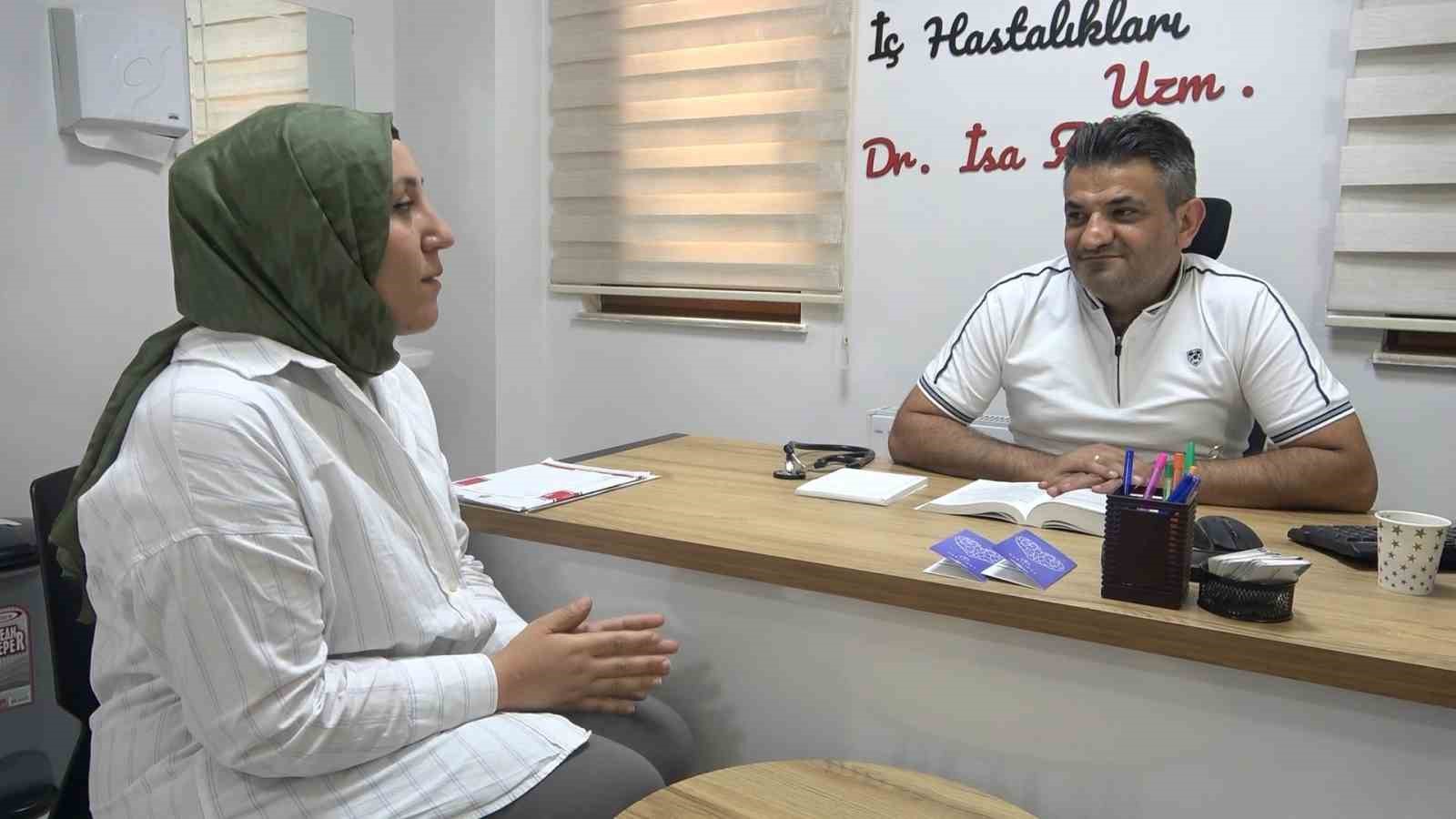 İç Hastalıkları Uzmanı Dr. Altın: ’’D vitamini yeteri kadar alınmazsa kemik erimesi ve bel bükülmesi ortaya çıkabilir’’
?v=1