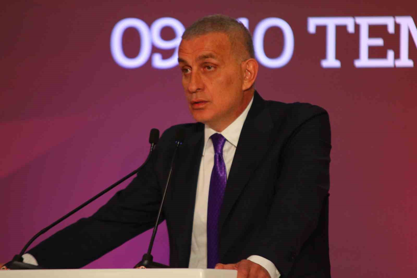 TFF Başkanı Hacıosmanoğlu:  İnsani hataların dışında kasti hatalardan uzak durmayan hakemler bizimle yürümeyecek 
