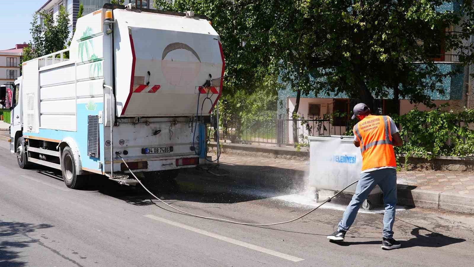 Elazığ Belediyesi’nden Ataşehir Mahallesi’nde kapsamlı temizlik çalışması
?v=1