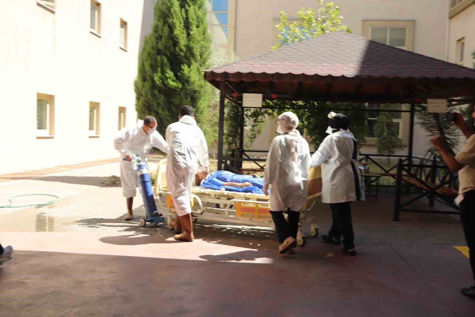 Turgutlu Devlet Hastanesi’nde gerçeği aratmayan HAP tatbikatı
?v=1
