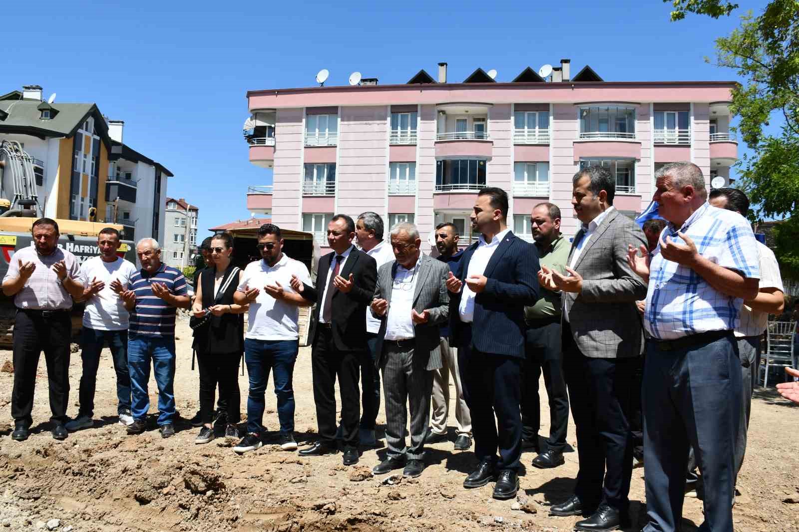 Vezirköprü’de yeni 112 Acil Sağlık Hizmetleri İstasyonu’nun temel atıldı
?v=1