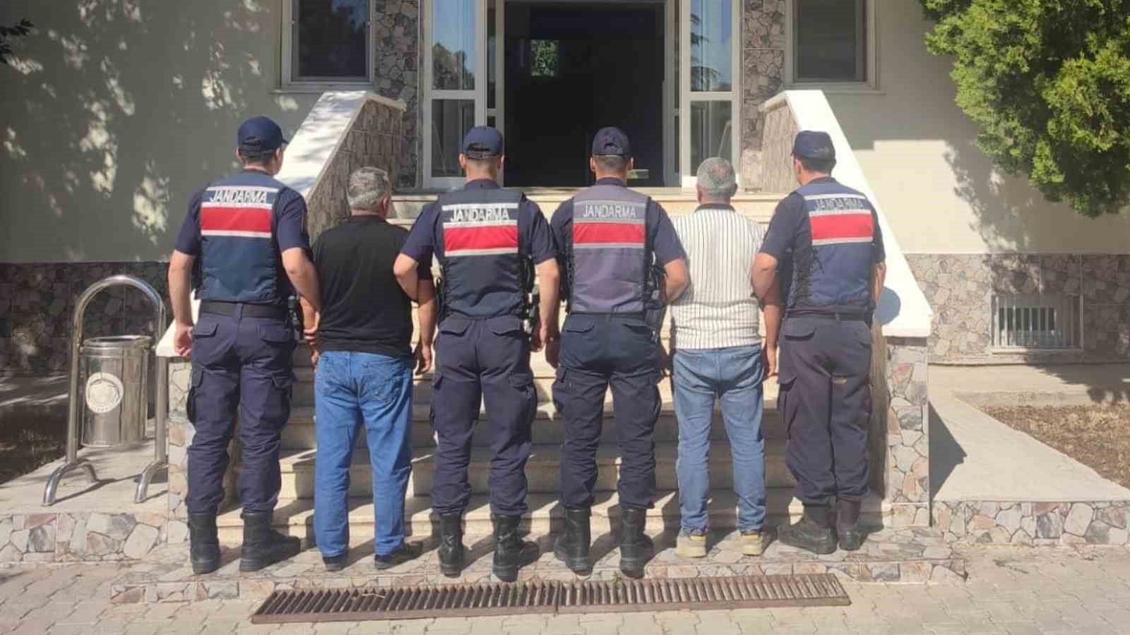 Kırıkkale’de aranan 5 hükümlü jandarma operasyonuyla yakalandı
?v=1