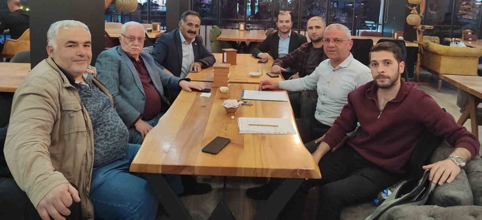 Bayburt Kent Konseyi şehrin eksikliklerini ve sorunlarını sıraladı
?v=1