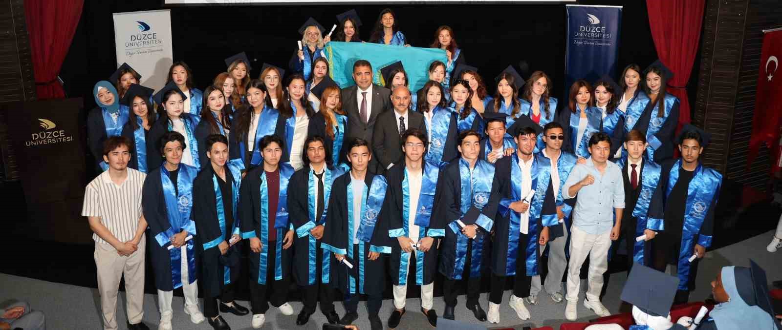 13 farklı ülkeden 63 öğrenci Türkçeyi öğrendi
?v=1