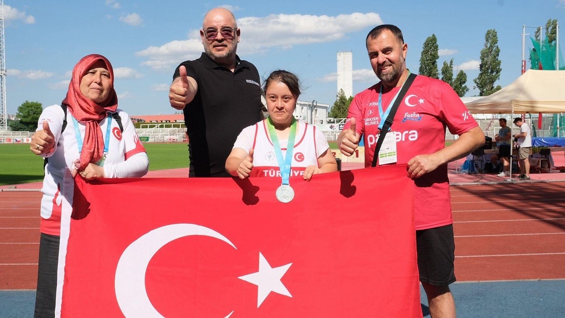 Münevvere Yılmaz’dan Avrupa’da madalya yağmuru
?v=1