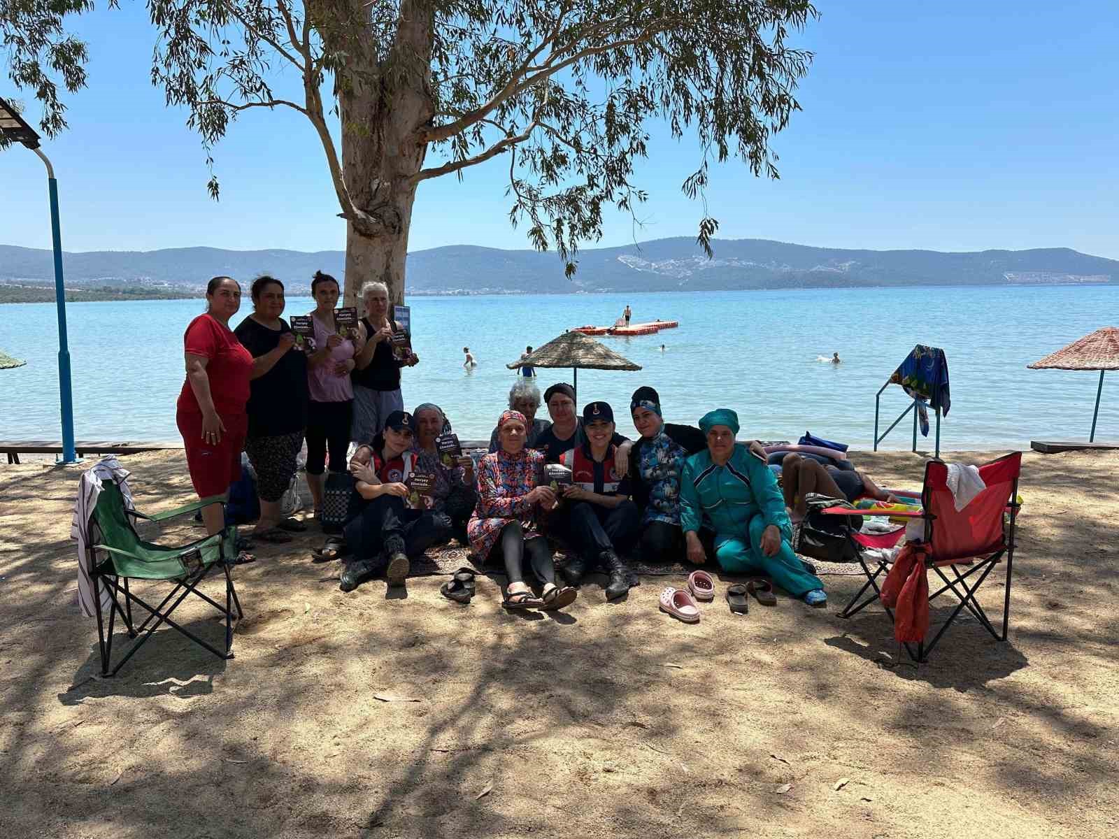 Jandarmadan Didim’de vatandaşlara orman yangını bilgilendirmesi
?v=1