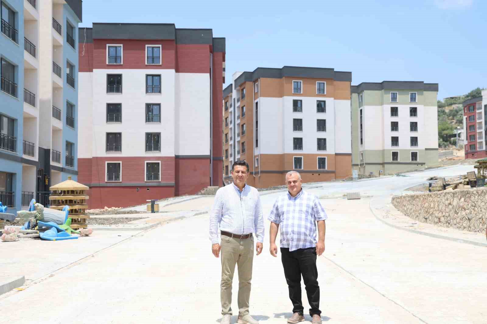 Kozan’da TOKİ tarafından inşa edilen deprem ve sosyal konutlarında sona gelindi
?v=1