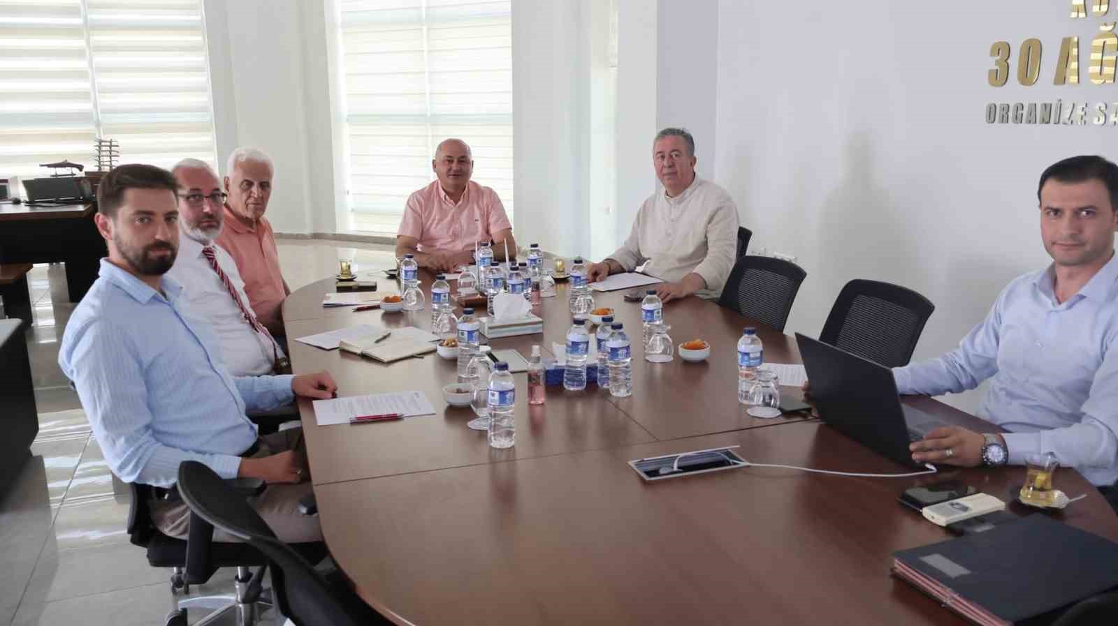 Kütahya’da 30 Ağustos OSB’de Yönetim Kurulu toplantısı
?v=1